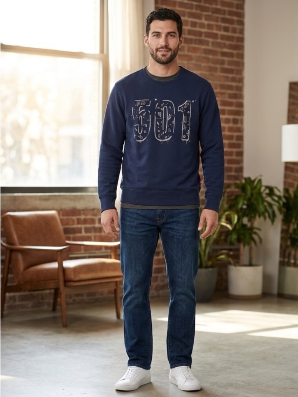 Levi's 501 Crewneck Sweatshirt Dark Navy Bleach Splatter Size M